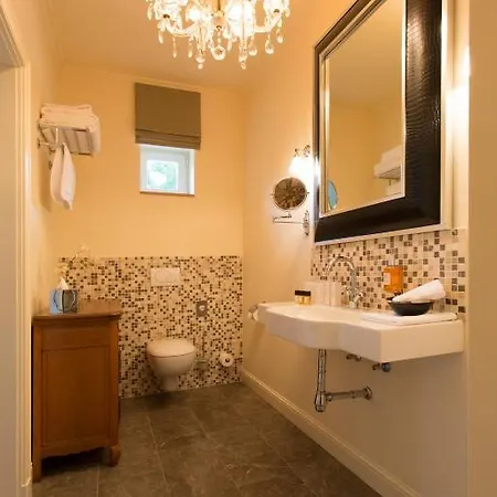 Bed & Breakfast Reynaert 4*