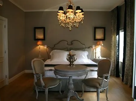 Bed & Breakfast Reynaert 4*
